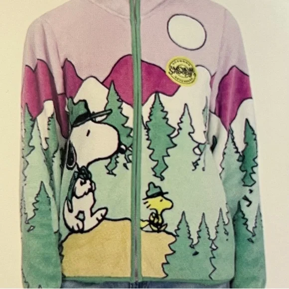 Peanuts Snoopy Fleece Jacket ~ Goes Hiking - Picture 6 of 6